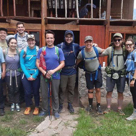 Refugio De Mery Lucmabamba Sahuayaco Εξωτερικό φωτογραφία